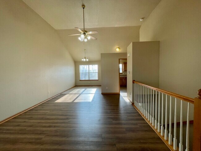 Foto del edificio - 1949 S Powahatan Ct