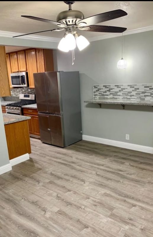 Foto del edificio - 3706 Montreal Rd