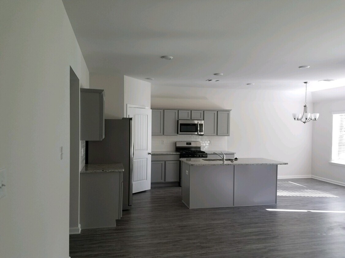 Foto del edificio - 75032 Crestview Hls Lp