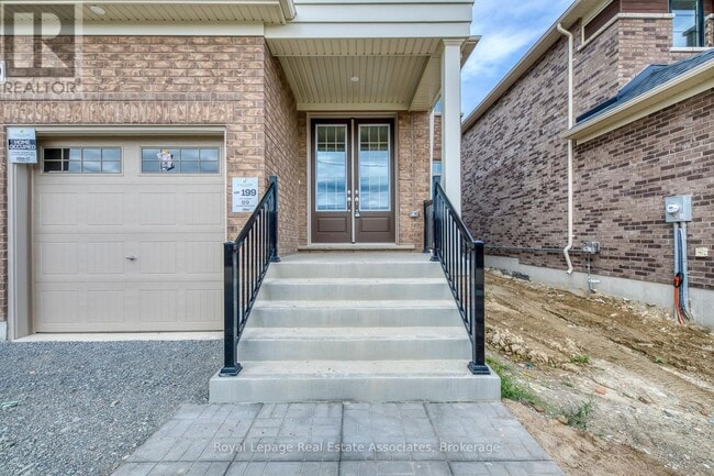 Building Photo - 89 Bluebird Blvd