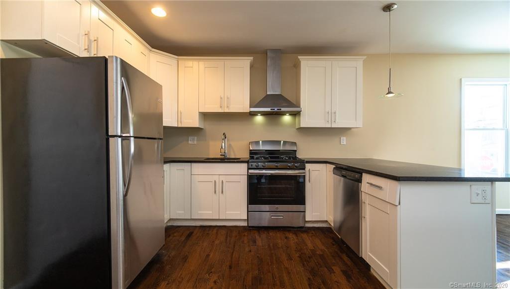 Foto principal - 196 Fairview Ave