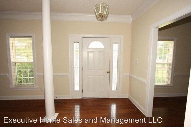 Building Photo - 4 br, 2.5 bath House - 216 Lane Tree
