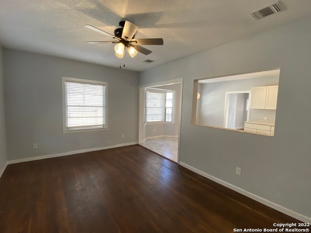 Building Photo - 138 S Park Blvd