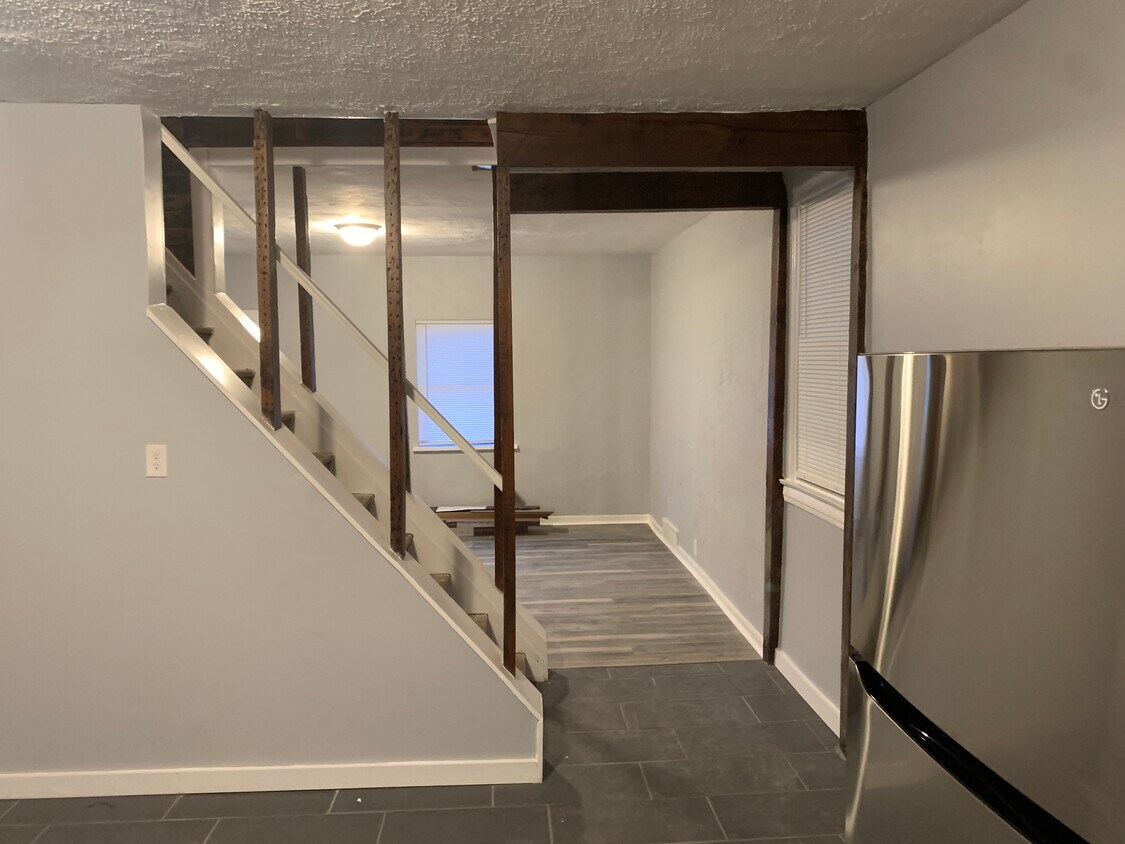 35 Sycamore St, Etna, PA 15223 Townhome Rentals in Etna PA
