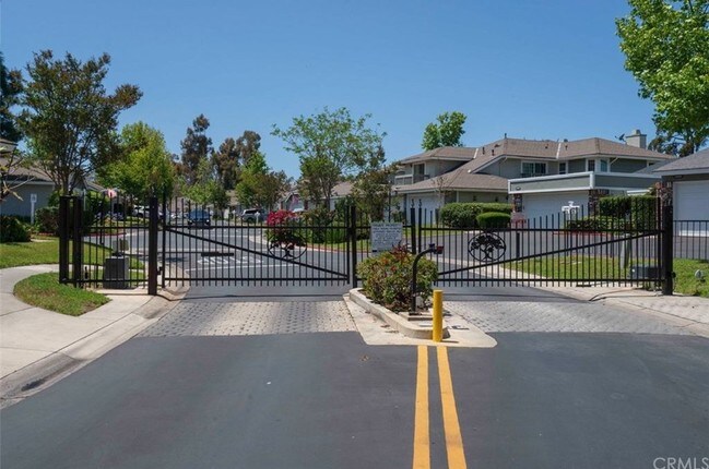 Comunidad privada - 24936 Silverleaf Ln