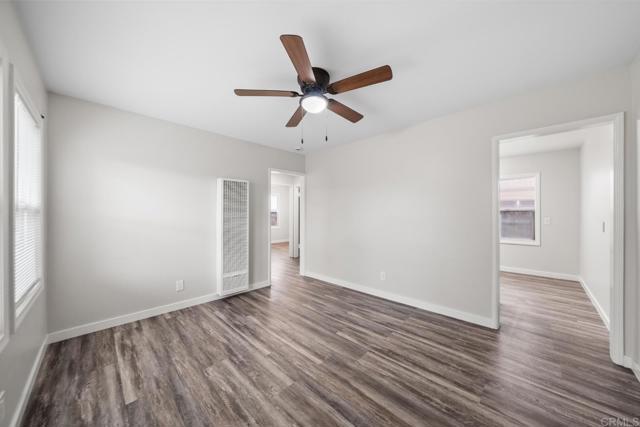 Building Photo - 1918 Skyline Dr