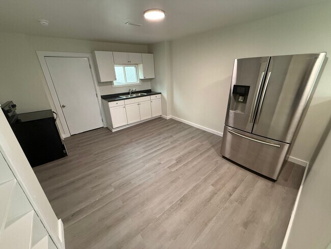 Foto del edificio - 40 Maple Ln