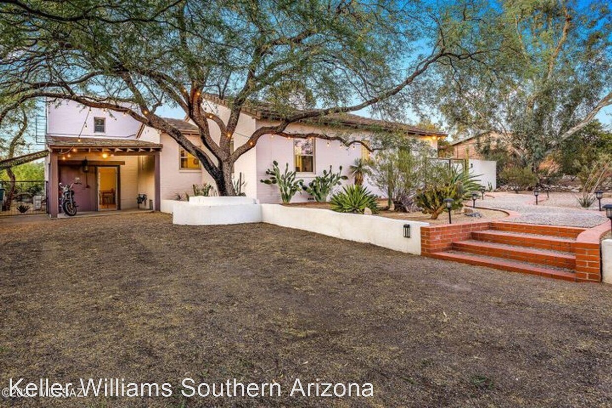 Primary Photo - 3 br, 2 bath House - 3825 E Calle Ensenada