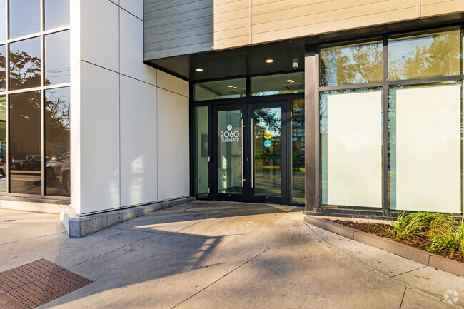 Building Entrance - Quinpool Tower