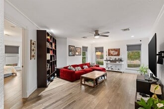 Building Photo - 3114 W Autumn Run Cir