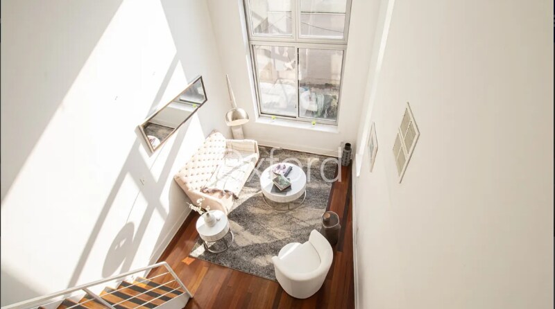 Primary Photo - 18 Meserole St