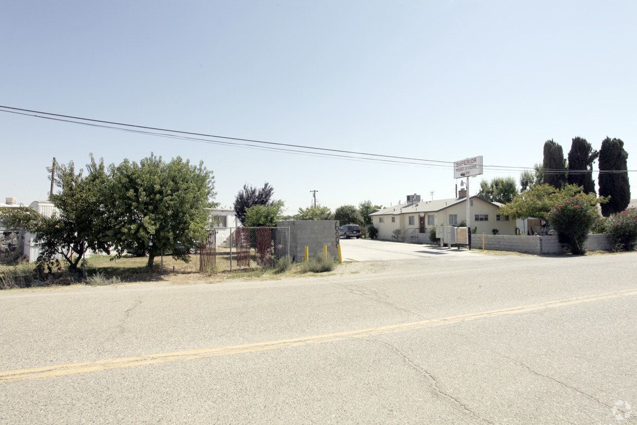 Building Photo - 6000 State Rd