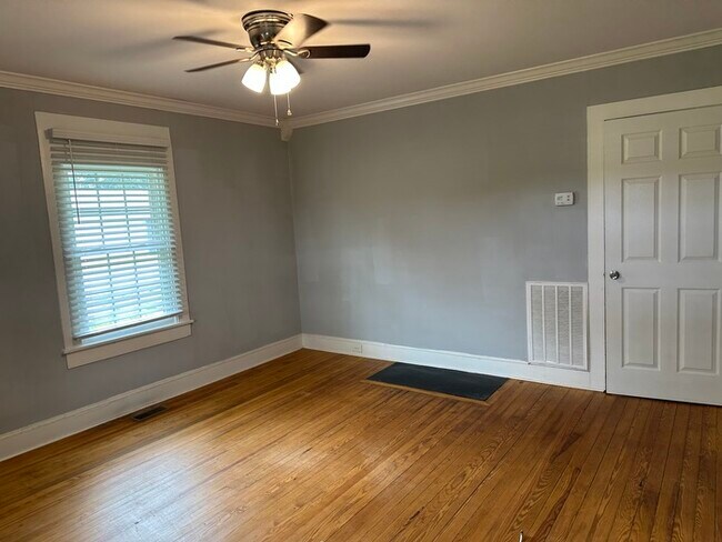 Foto del edificio - cozy and convenient