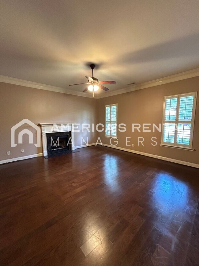 Foto del edificio - Beautiful Home Available For Rent in Helen...