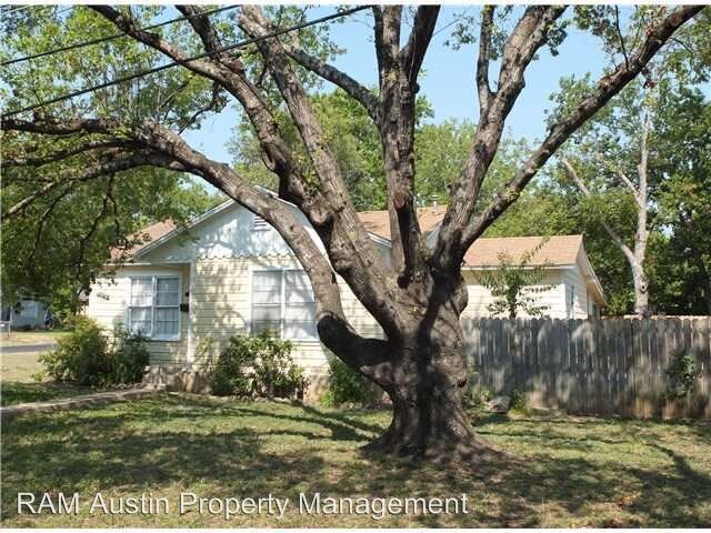 Primary Photo - 5400 Harmon Ave