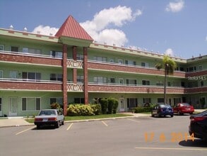Building Photo - 2359 Finlandia Ln