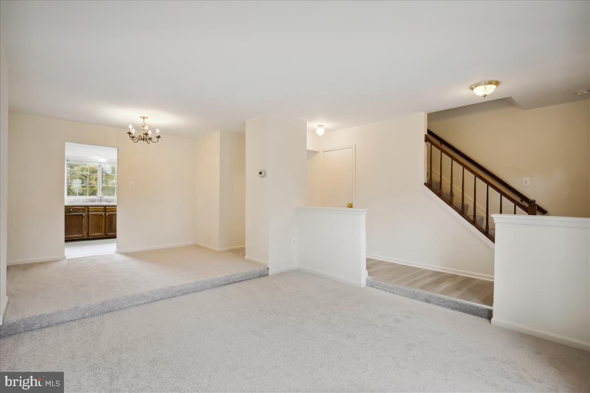 Foto principal - 3439 Queensborough Dr