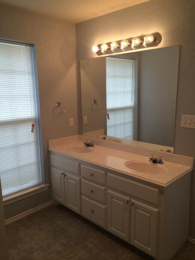 4801 Itasca St, Lubbock, TX 79416 House for Rent in Lubbock, TX