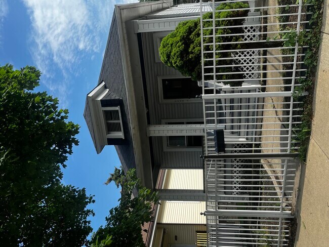 Foto del edificio - 3345 W 61st Pl