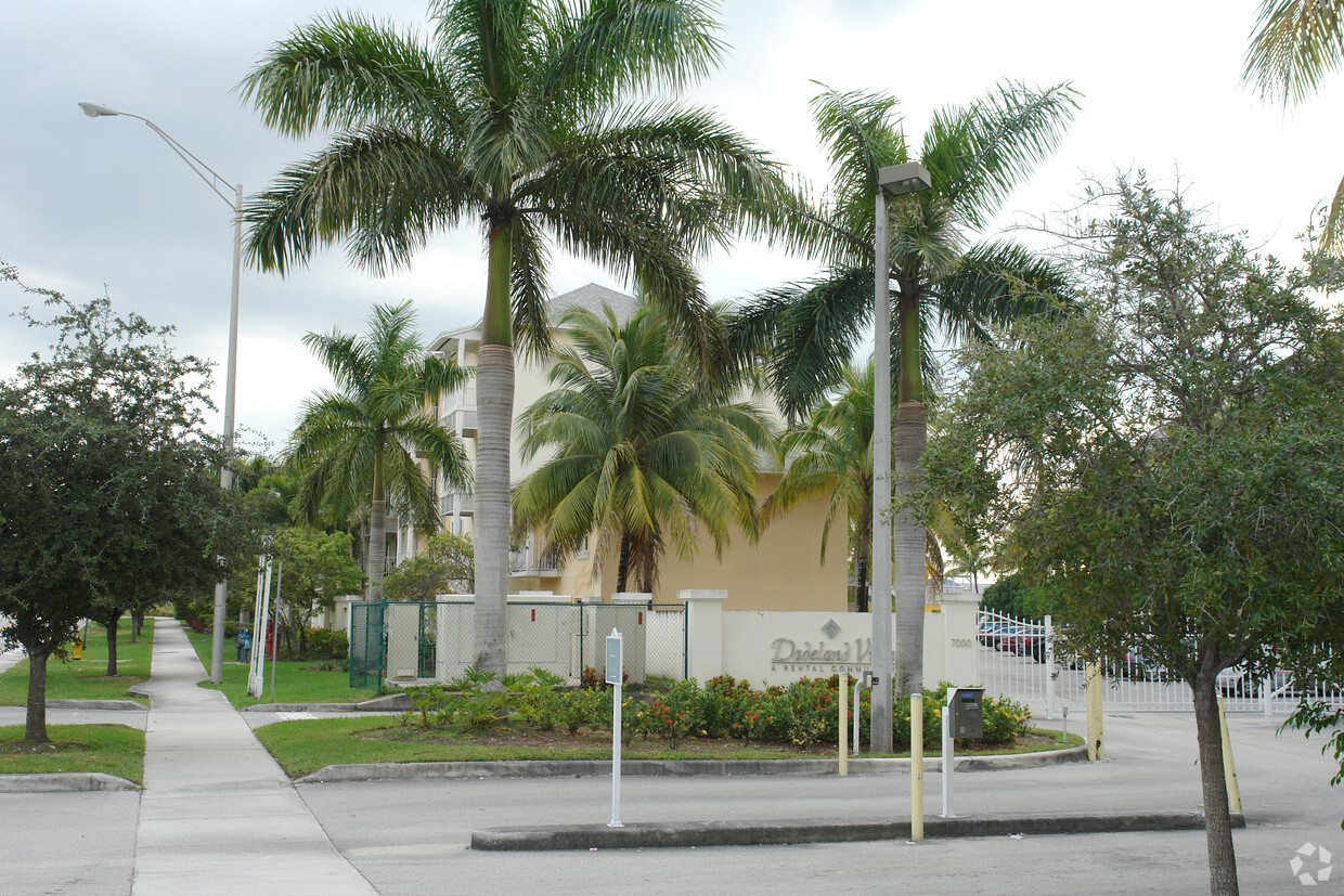 Foto principal - Dadeland Vista