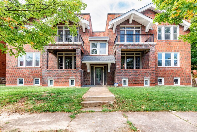 Building Photo - 4203 Juniata St