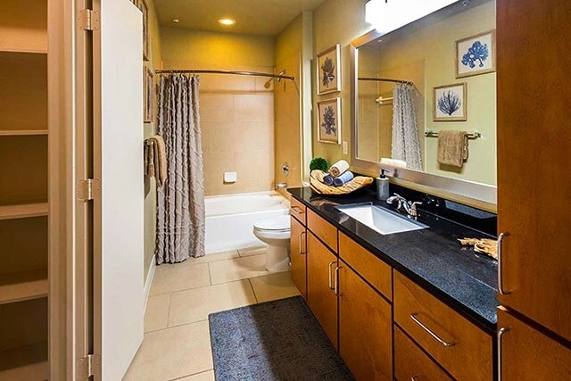 Foto del edificio - 5455 Richmond Ave.