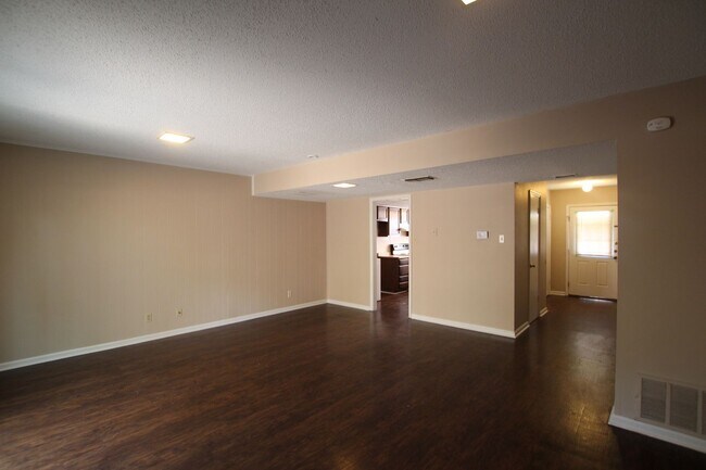 Building Photo - Delmar Dr. 2510/2512