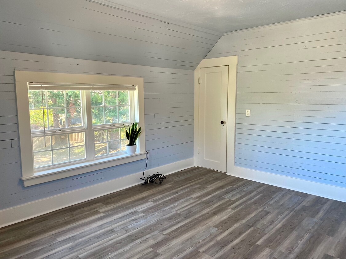 Foto principal - 629 Miller St