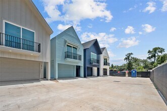 Building Photo - 4610 Crown Grove Ln