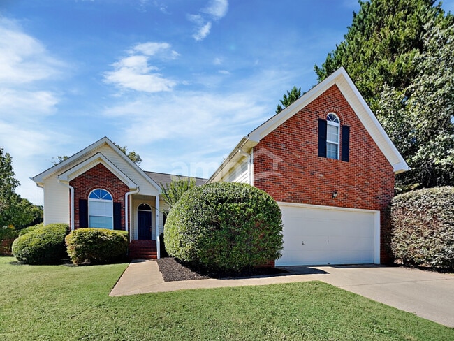 Building Photo - 104 Windy Meadow Way