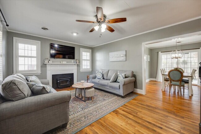 Foto del edificio - Fully furnished with all essentials