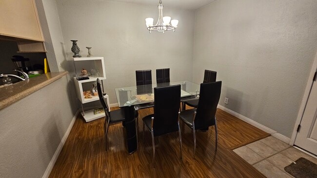 Dining room - 18645 Hatteras St