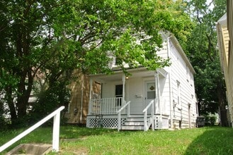 Building Photo - 849 Grant St