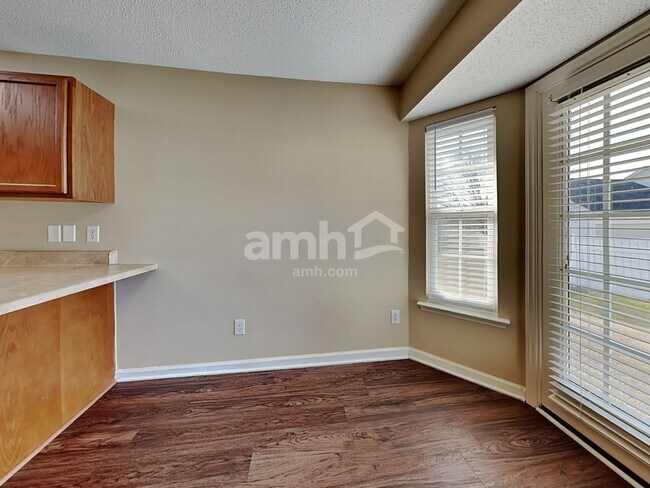 Building Photo - 4952 Lighthouse Court