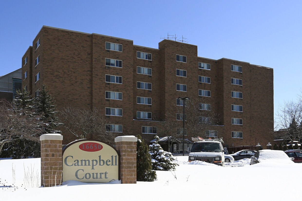 Campbell Court Apartments Apartments at 16650 Van Aken Rd Shaker