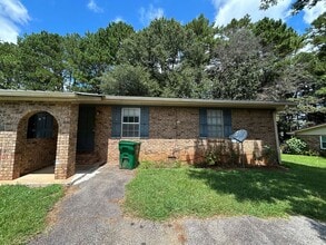 Building Photo - 115 Carroll Cir