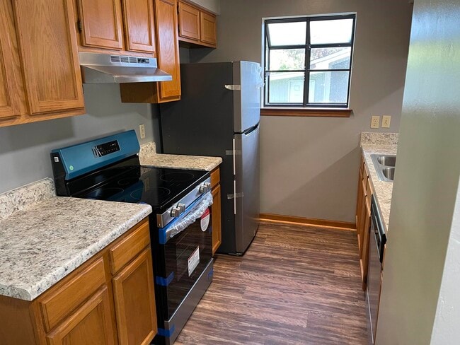 Building Photo - 1782 Dax Ct