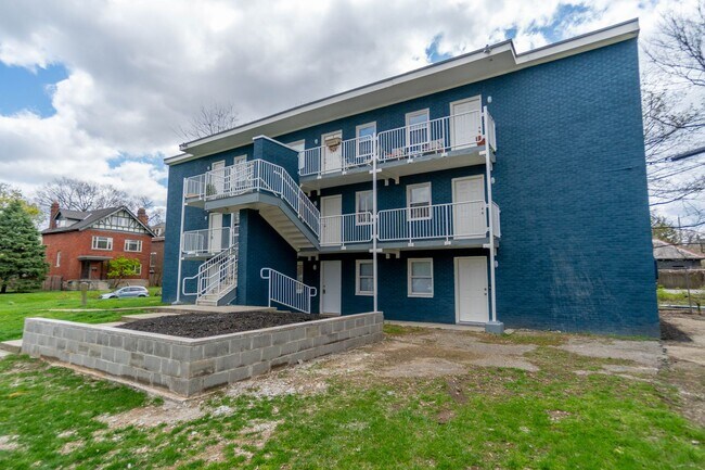 Foto del edificio - 331 Kendall Pl