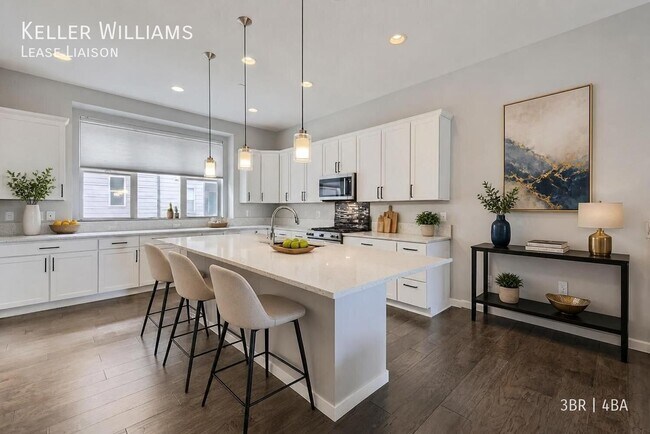 Foto del edificio - 427 Primrose Ln
