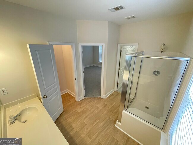 Building Photo - 3910 Werrington Dr