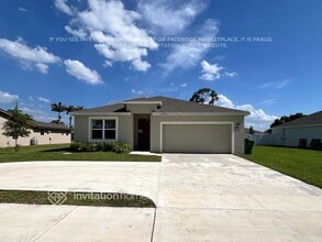 Building Photo - 534 SW Prima Vista Blvd