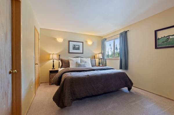 Building Photo - 3 Bed, 3 Bath Condo in Wildernest
