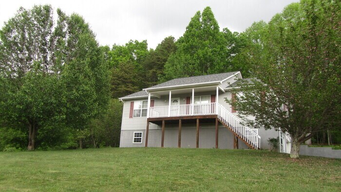 Primary Photo - Fairview Rental