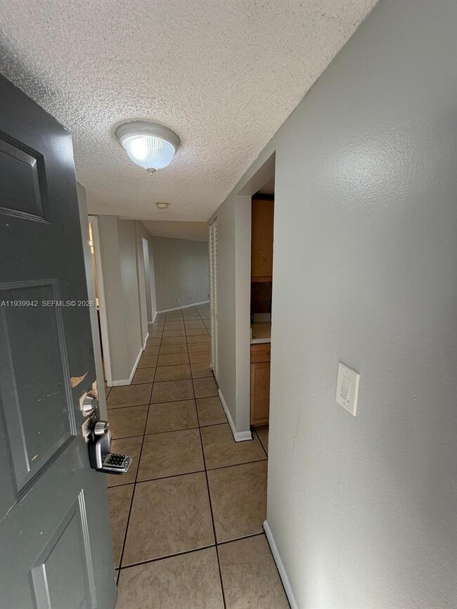 Building Photo - 1820 N Congress Ave