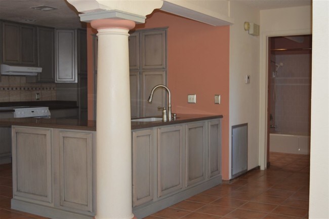 Foto del edificio - 1115 W Sahuaro Ln