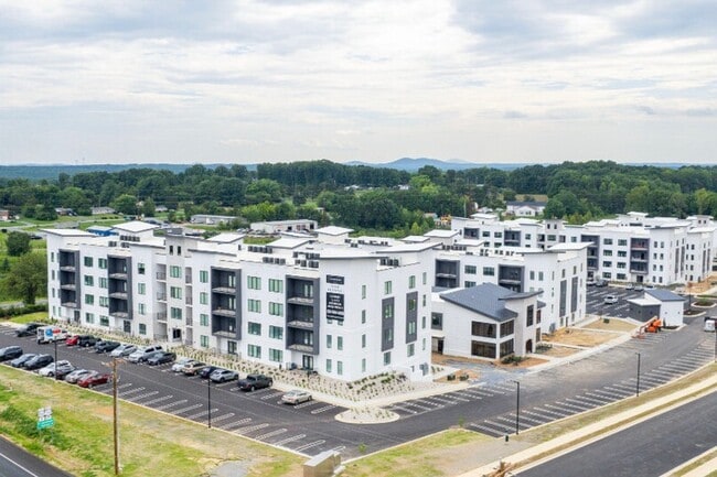 Building Photo - The Overture Apartments