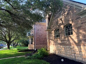 Building Photo - 2303 Chelsea Ridge Ct
