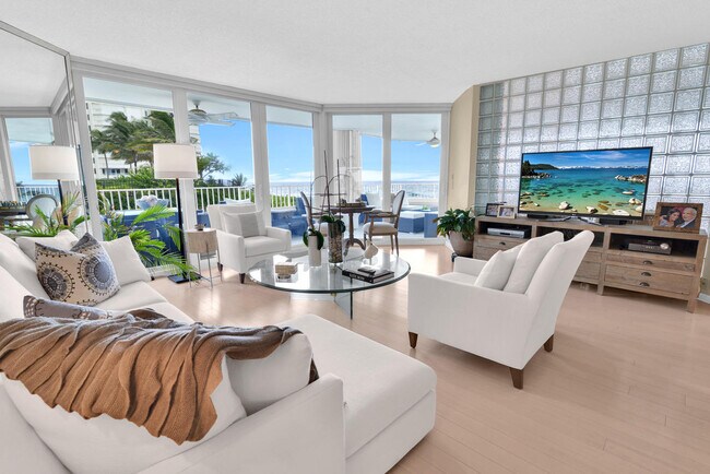 Building Photo - 550 S Ocean Blvd