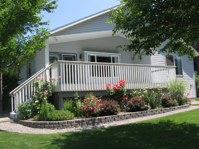 Building Photo - 404 S Chinook Cir