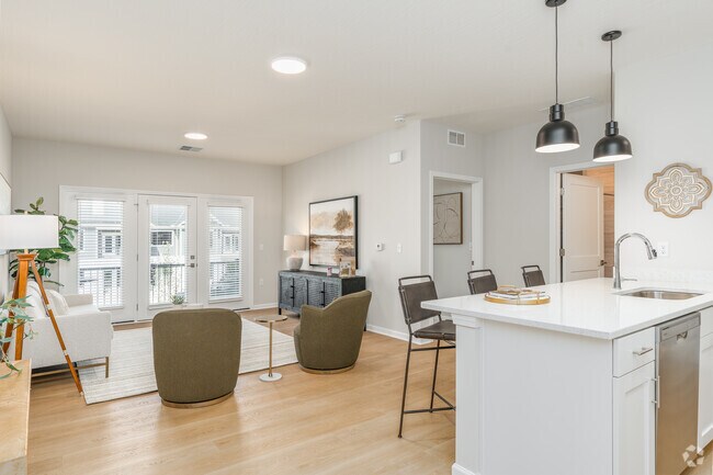 1 habitación, 1 baño - 797 pies cuadrados - Sala de estar - Meadows at Sunbury